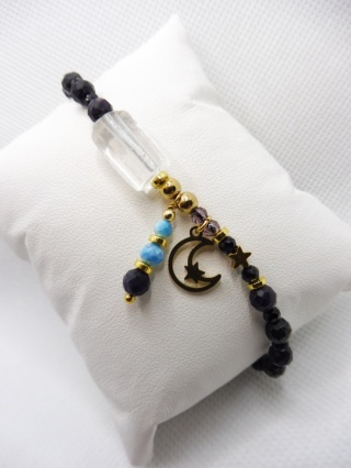 Bransoletka z Czaroitem, Ametystem, Apatytem,Kryształem Górskim i Czarnym Turmalinem