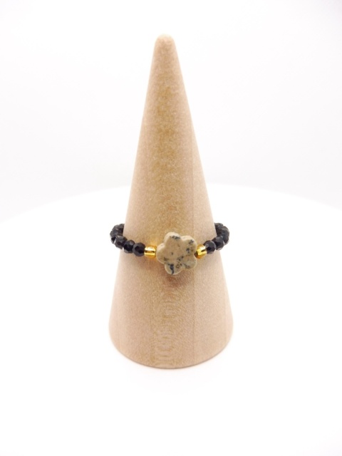 Pierścionek z Turkusem Afrykańskim ''Kwiatek'' i Czarny Spinel